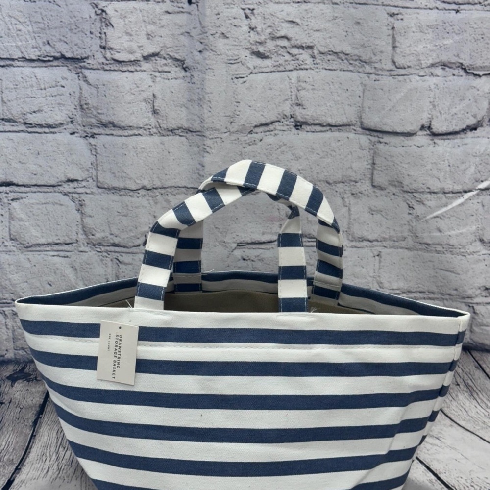 Drawstring Storage basket - Picture 2 of 4